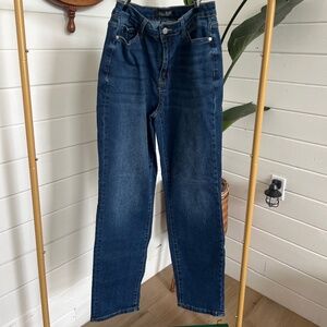 Judy Blue boyfriend cut size 9/29 jeans